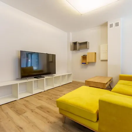 Kolo Brzegu 55 Apartmán